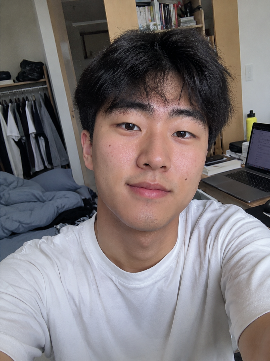 <em>이현우</em>